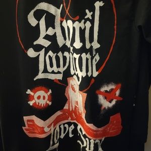 MAKE AN OFFER Avril lavigne Loce sux